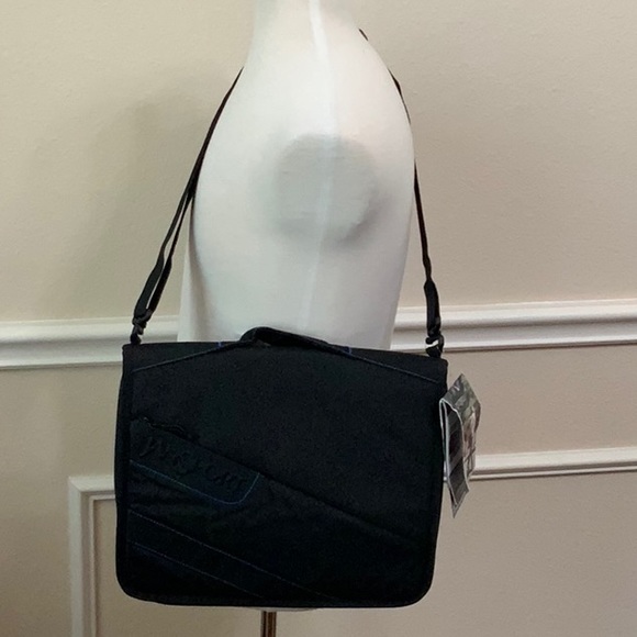Jansport FIRST CLASS 13” messenger - Blk/Blue Streak - Picture 1 of 14